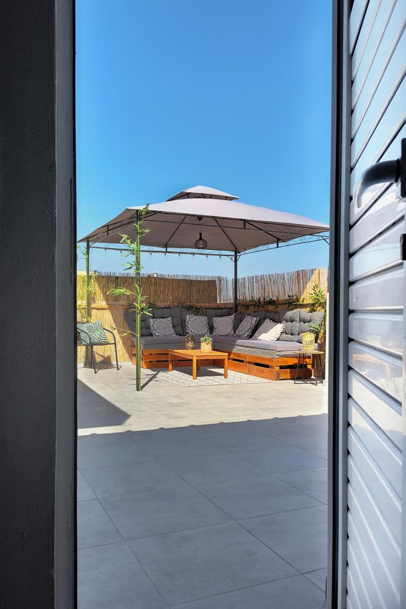 House & Roof Garden Appartement *