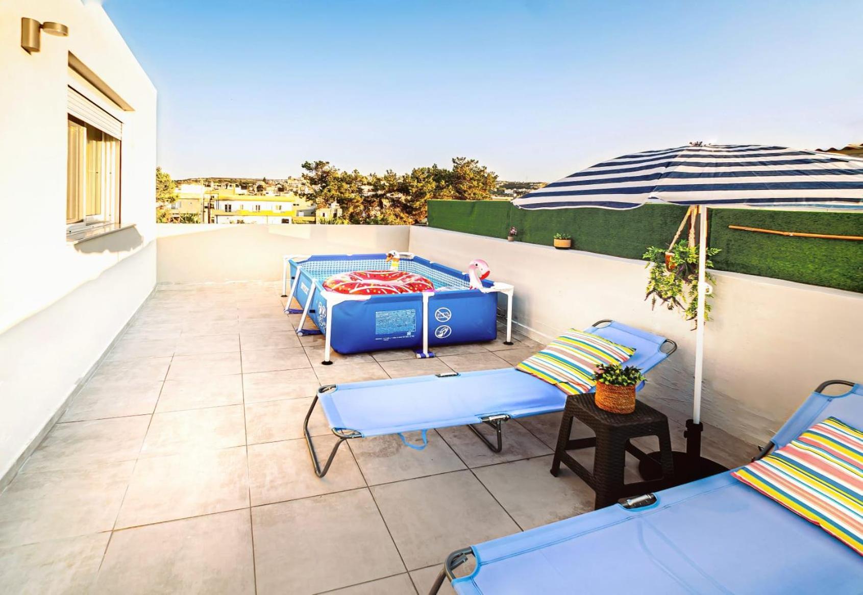 House & Roof Garden